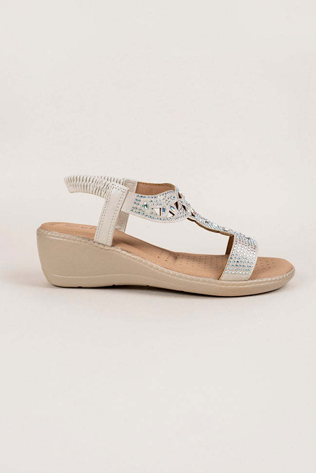 Kayleigh Dr. Lighfoot T Bar Diamanti White Sandals